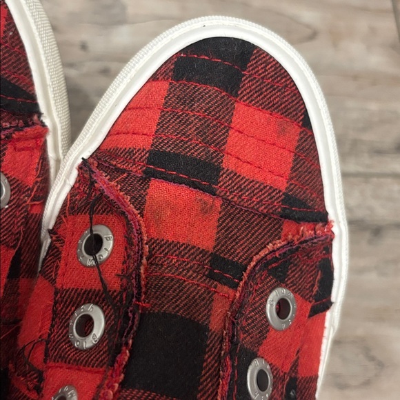 BLOWFISH Malibu Play Red Grand Canyon Buffalo Plaid Slip-On Shoes Womens Size 9 - Picture 5 of 6